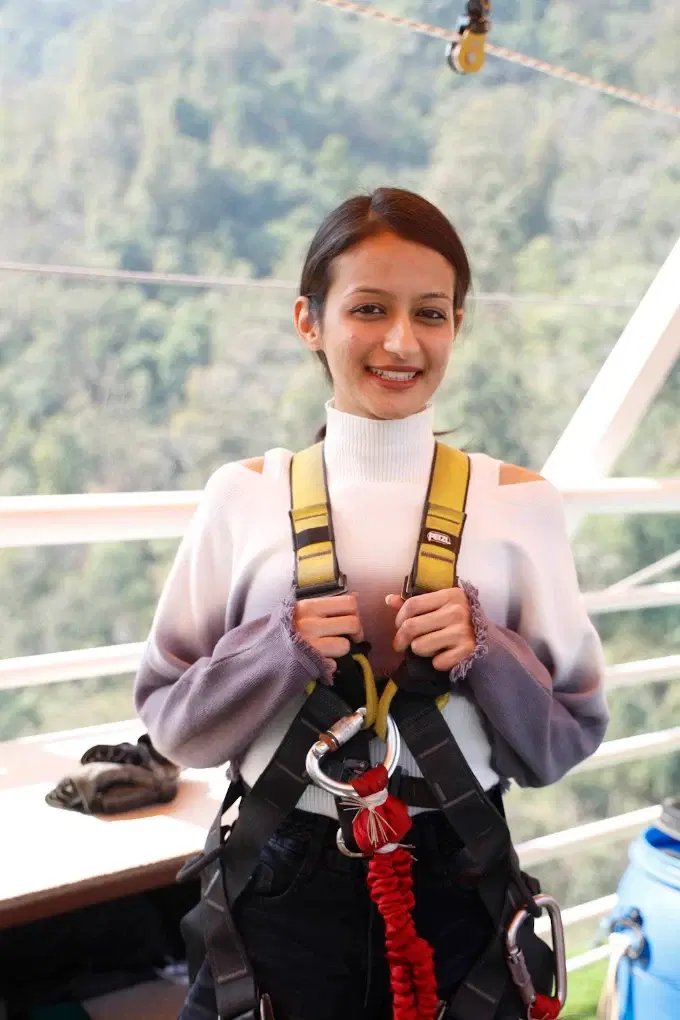 Bucketlistt customers geared up before river rafting in Rishikesh